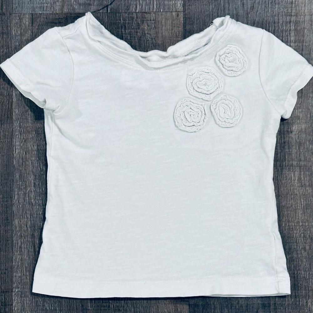💞 Baby Girl 18 Month White Burnout Tee with Flowers